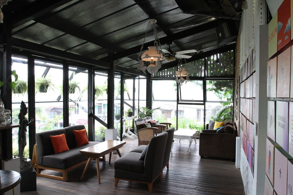 Hotel Capital O 852 The Silk At Dago Bandung Exterior foto