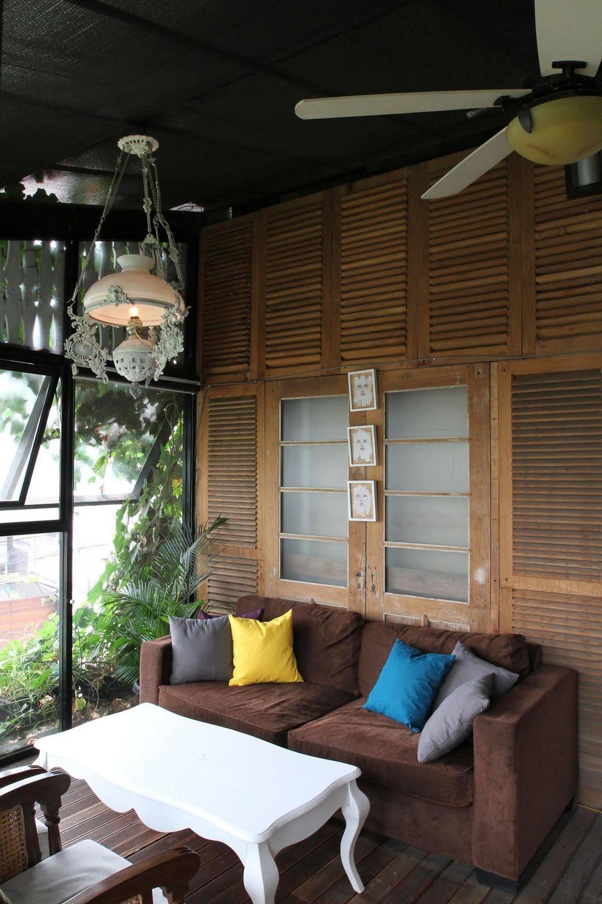 Hotel Capital O 852 The Silk At Dago Bandung Exterior foto