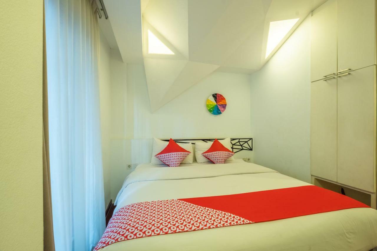 Hotel Capital O 852 The Silk At Dago Bandung Exterior foto