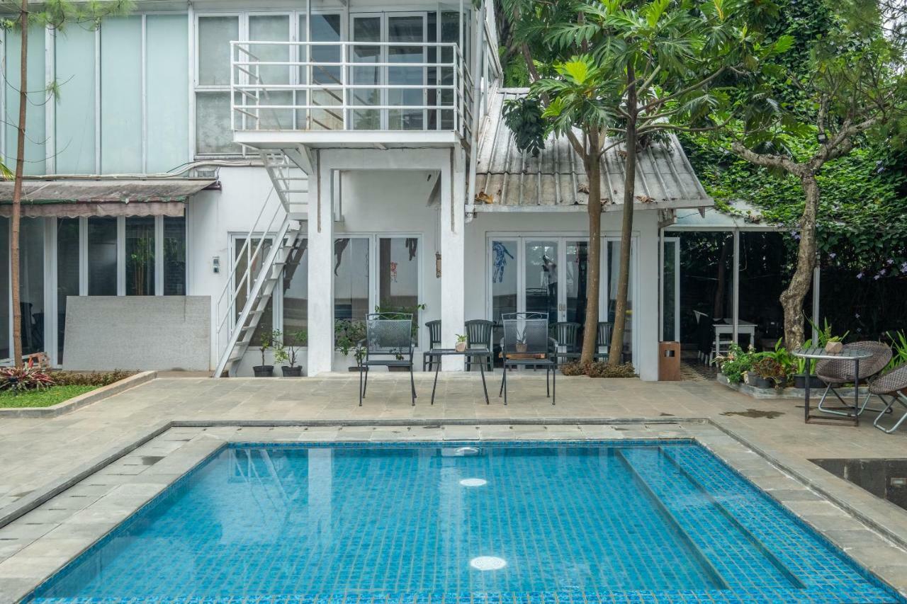 Hotel Capital O 852 The Silk At Dago Bandung Exterior foto