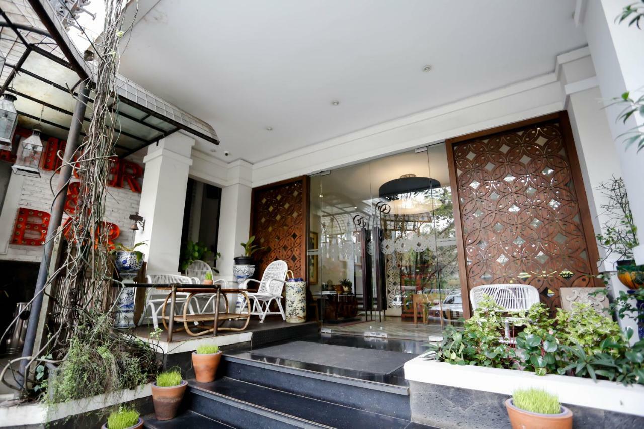 Hotel Capital O 852 The Silk At Dago Bandung Exterior foto